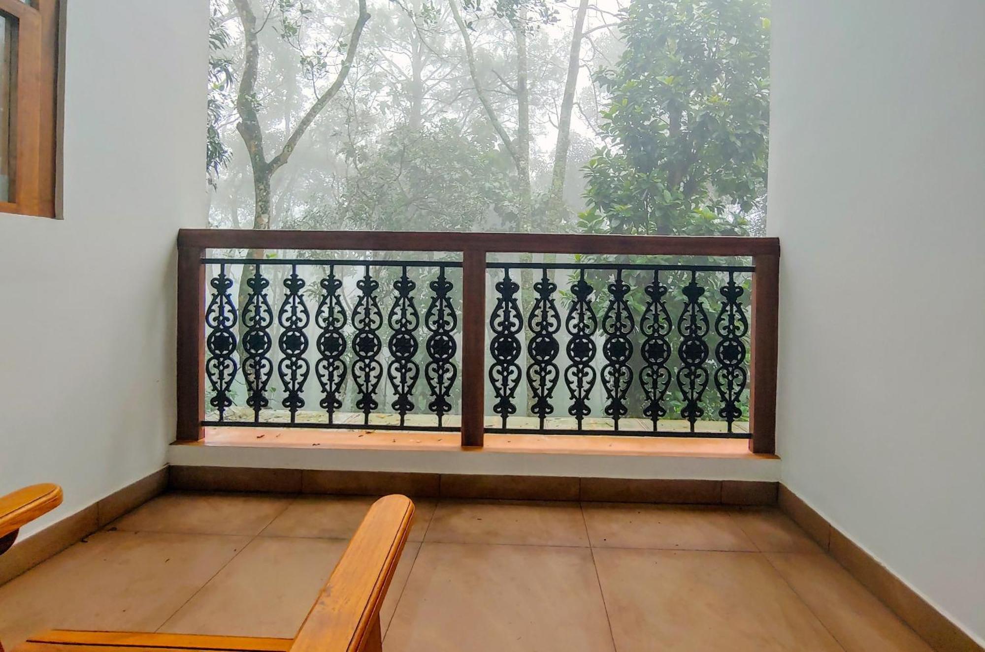 Kalpavanam Heritage Resort Thekkady Rum bild